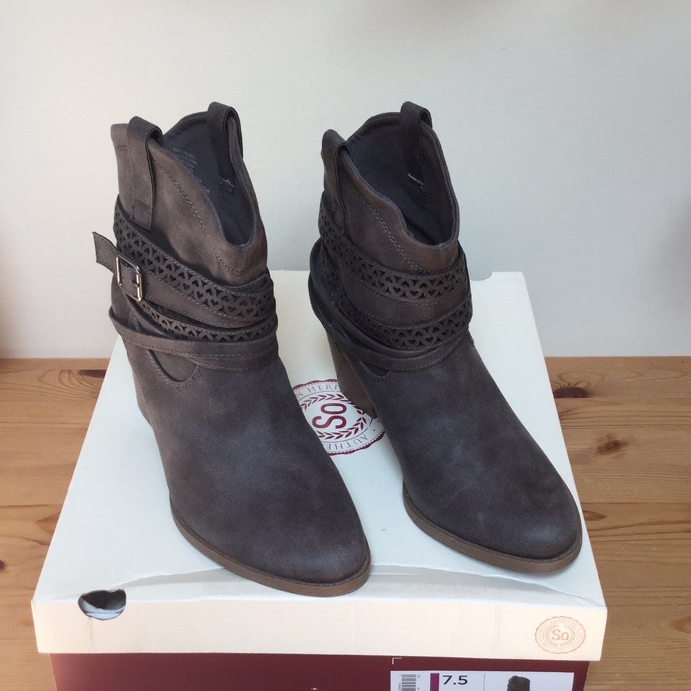 Boots Sonoma Western Style NIB Sz 7.5